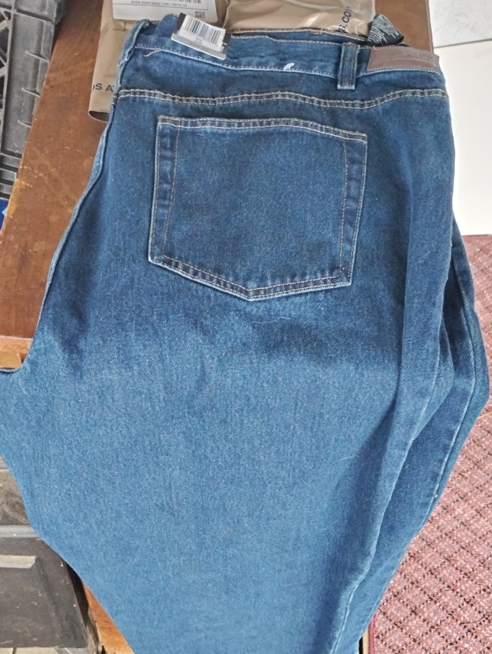 New 46x30" Kirkland Blue Jeans
